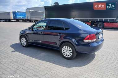 Седан Volkswagen Polo 2011 в 