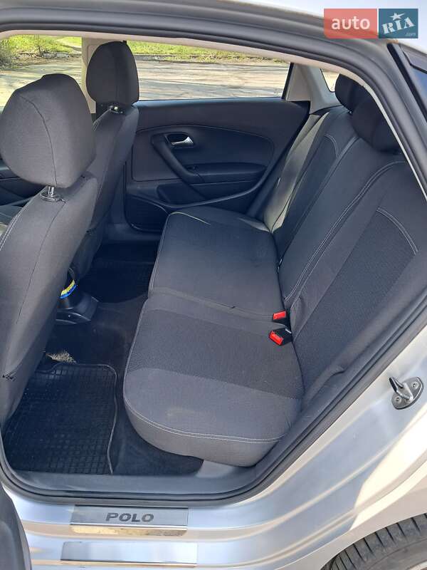 Седан Volkswagen Polo 2012 в Запорожье