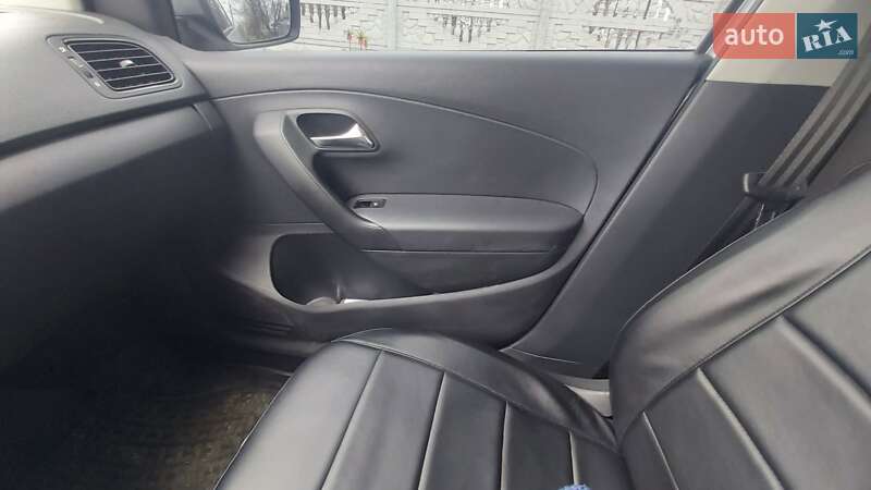 Седан Volkswagen Polo 2012 в Кропивницькому