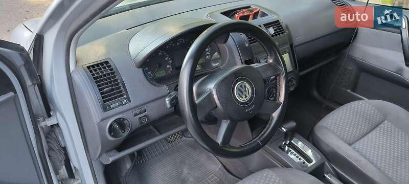 Хэтчбек Volkswagen Polo 2003 в Киеве