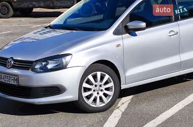 Седан Volkswagen Polo 2012 в Киеве