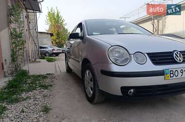 Хетчбек Volkswagen Polo 2003 в 