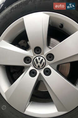 Седан Volkswagen Polo 2013 в 
