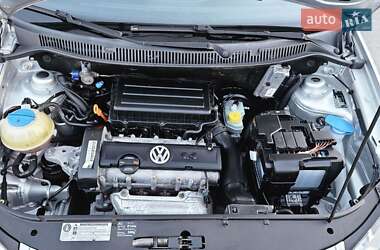 Хетчбек Volkswagen Polo 2009 в 