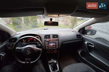 Седан Volkswagen Polo 2013 в 