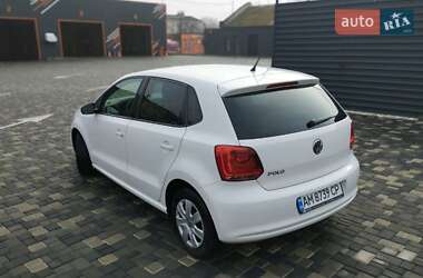 Хетчбек Volkswagen Polo 2013 в 