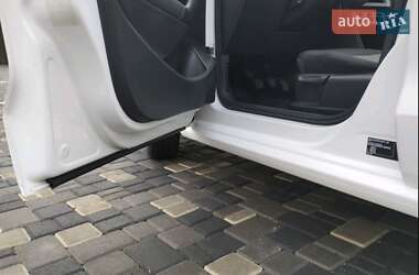 Хетчбек Volkswagen Polo 2013 в 