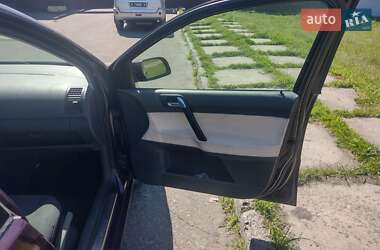 Хэтчбек Volkswagen Polo 2003 в 
