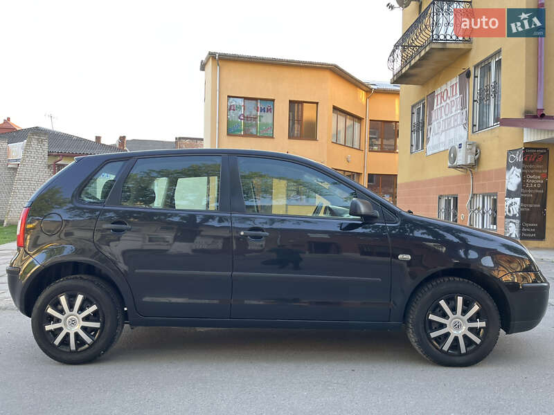 Хэтчбек Volkswagen Polo 2003 в Черновцах