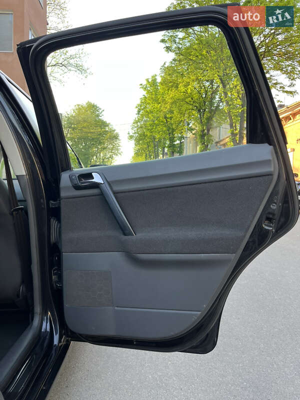 Хэтчбек Volkswagen Polo 2003 в Черновцах