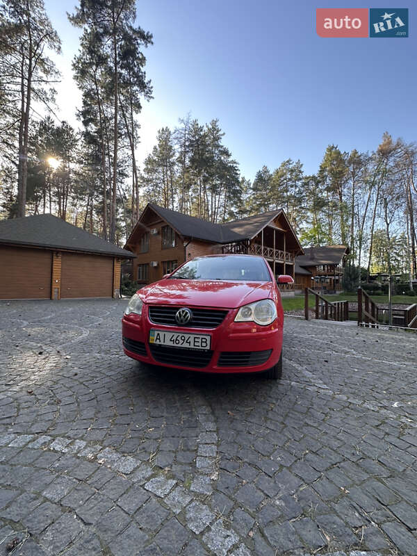 Хэтчбек Volkswagen Polo 2008 в Киеве