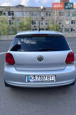 Хэтчбек Volkswagen Polo 2012 в 