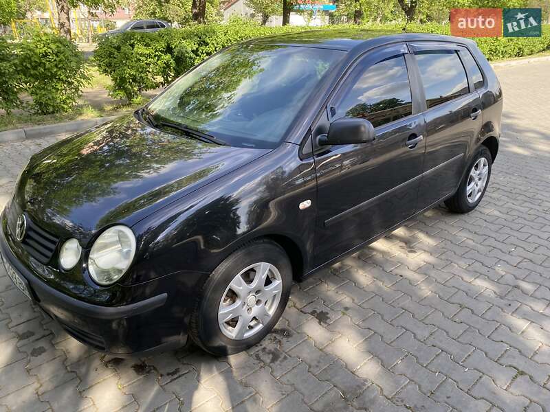 Хэтчбек Volkswagen Polo 2005 в Черновцах