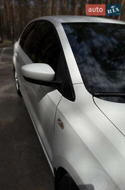 Седан Volkswagen Polo 2013 в 