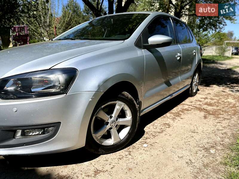 Хэтчбек Volkswagen Polo 2013 в Яворове
