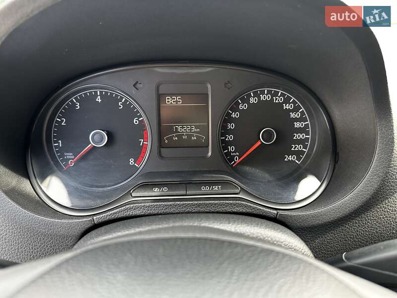 Седан Volkswagen Polo 2016 в Луцьку