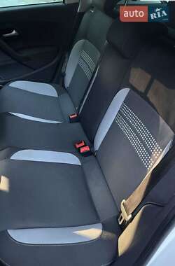 Хэтчбек Volkswagen Polo 2013 в 