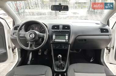Седан Volkswagen Polo 2012 в 