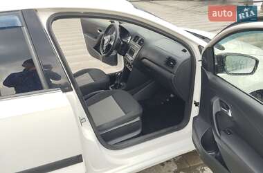 Седан Volkswagen Polo 2012 в 