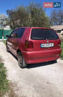 Хетчбек Volkswagen Polo 1998 в Новомосковську