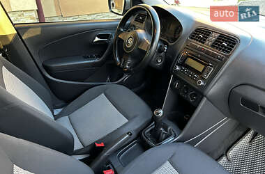 Седан Volkswagen Polo 2011 в 