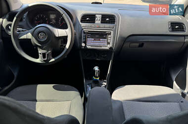 Хетчбек Volkswagen Polo 2010 в 