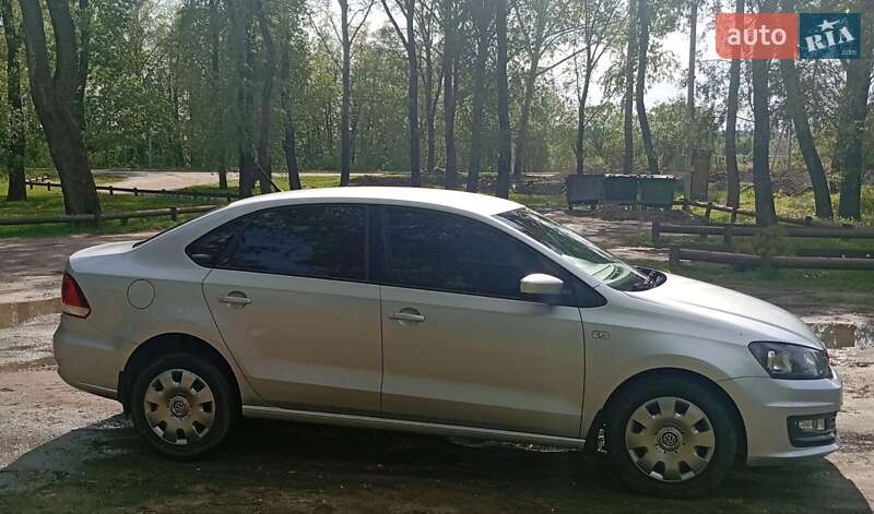 Седан Volkswagen Polo 2018 в Тростянце