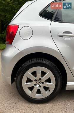 Хетчбек Volkswagen Polo 2012 в 