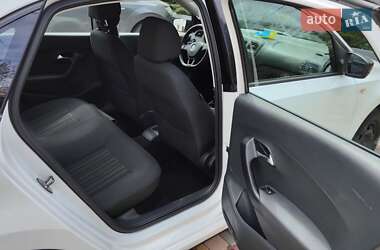 Седан Volkswagen Polo 2019 в 