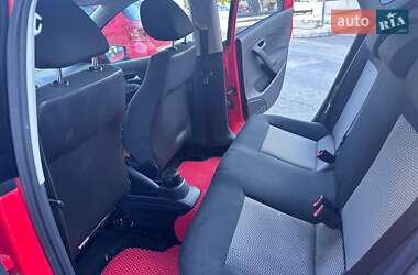 Хэтчбек Volkswagen Polo 2013 в 