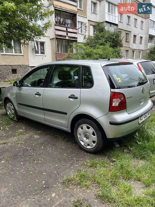 Хэтчбек Volkswagen Polo 2003 в Калуше