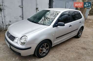 Хэтчбек Volkswagen Polo 2003 в 