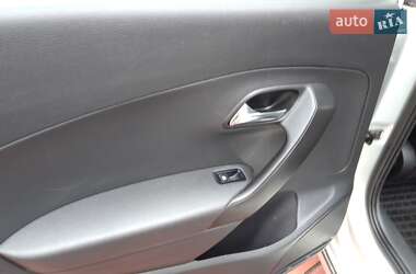 Седан Volkswagen Polo 2013 в 