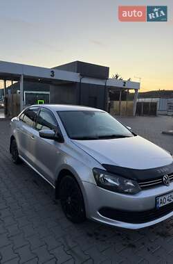 Седан Volkswagen Polo 2011 в Мукачево