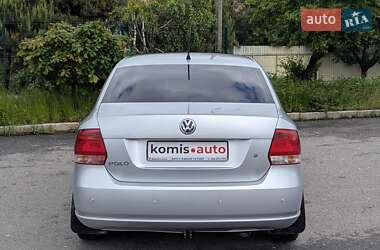 Седан Volkswagen Polo 2013 в 