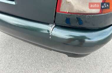 Седан Volkswagen Polo 1996 в Полтаве