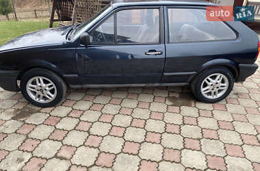 Хэтчбек Volkswagen Polo 1991 в 
