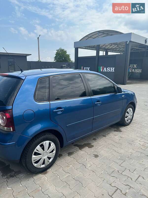 Хетчбек Volkswagen Polo 2007 в Ярмолинцях