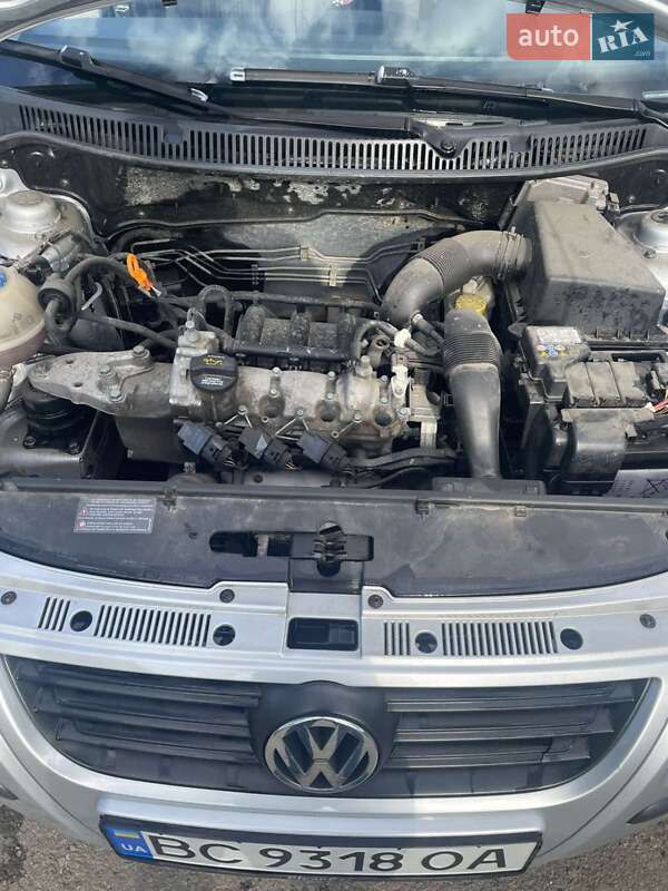 Хетчбек Volkswagen Polo 2006 в Рудки
