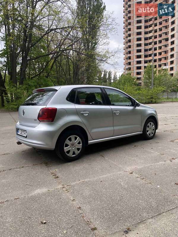 Хетчбек Volkswagen Polo 2009 в Києві
