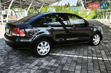 Седан Volkswagen Polo 2013 в 