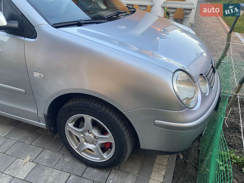 Хетчбек Volkswagen Polo 2002 в Ходореві