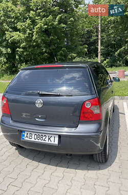 Хэтчбек Volkswagen Polo 2004 в 