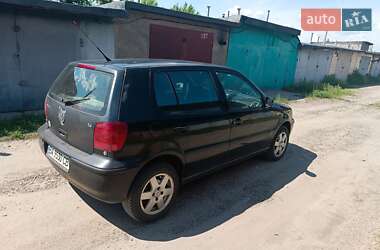 Хетчбек Volkswagen Polo 2000 в 