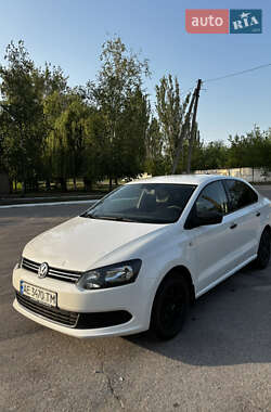Седан Volkswagen Polo 2011 в 