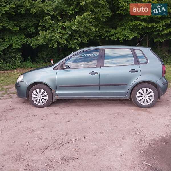 Хэтчбек Volkswagen Polo 2007 в Сокале
