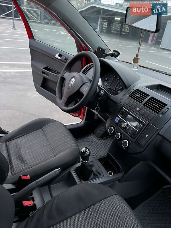 Хетчбек Volkswagen Polo 2007 в Києві