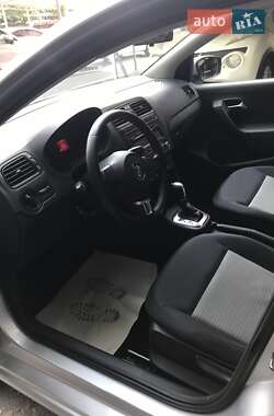 Седан Volkswagen Polo 2011 в 