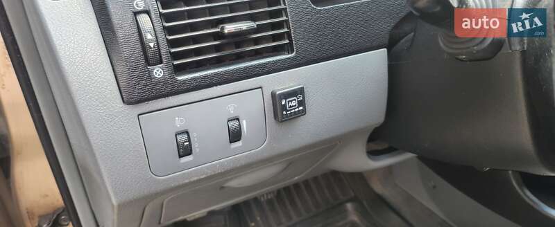 Хэтчбек Volkswagen Polo 2008 в Киеве