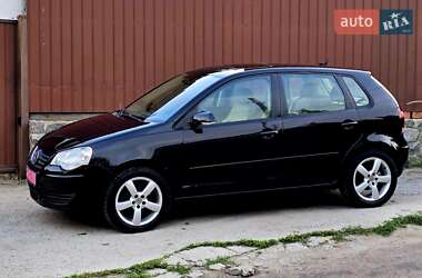 Хэтчбек Volkswagen Polo 2008 в 